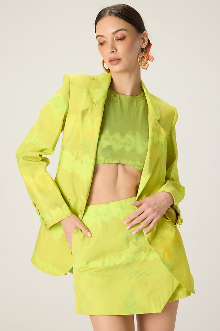 Lime Green Crepe Leheriya Printed Blazer Set by Saaksha & Kinni at Pernia's Pop Up Shop