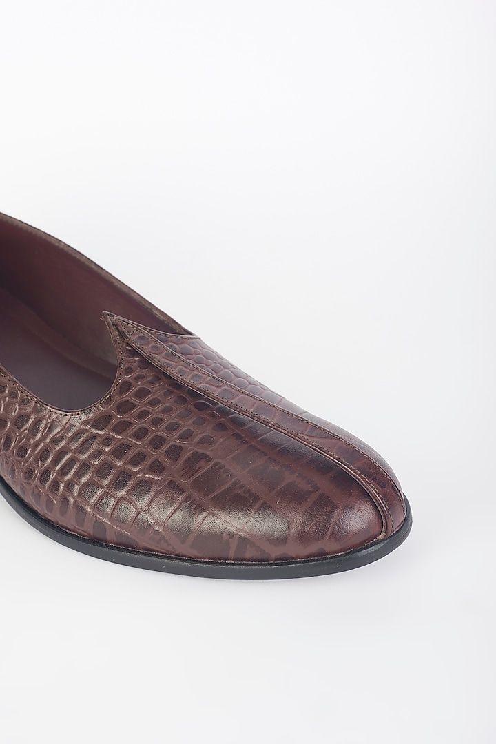 Burgundy Croc Printed Mojris by SKO Men at Pernia's Pop Up Shop