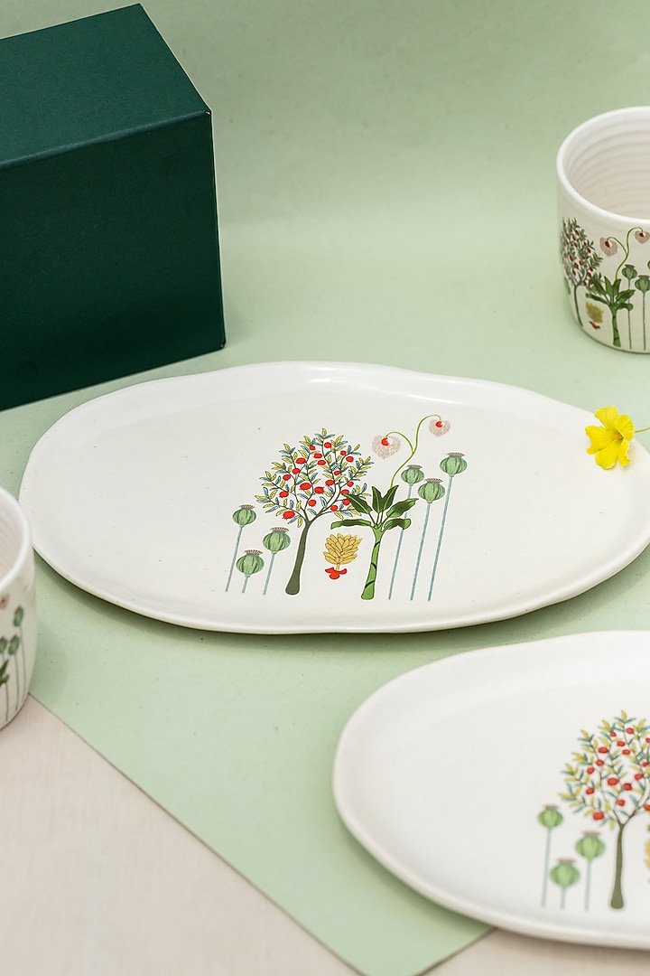 White Ceramic Handcrafted Platter Set by Sukoon at Pernia's Pop Up Shop
