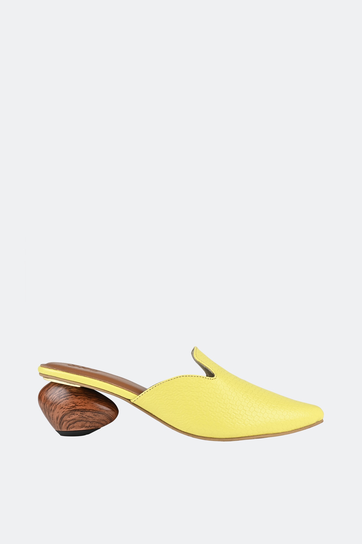 Yellow hot sale mules zara