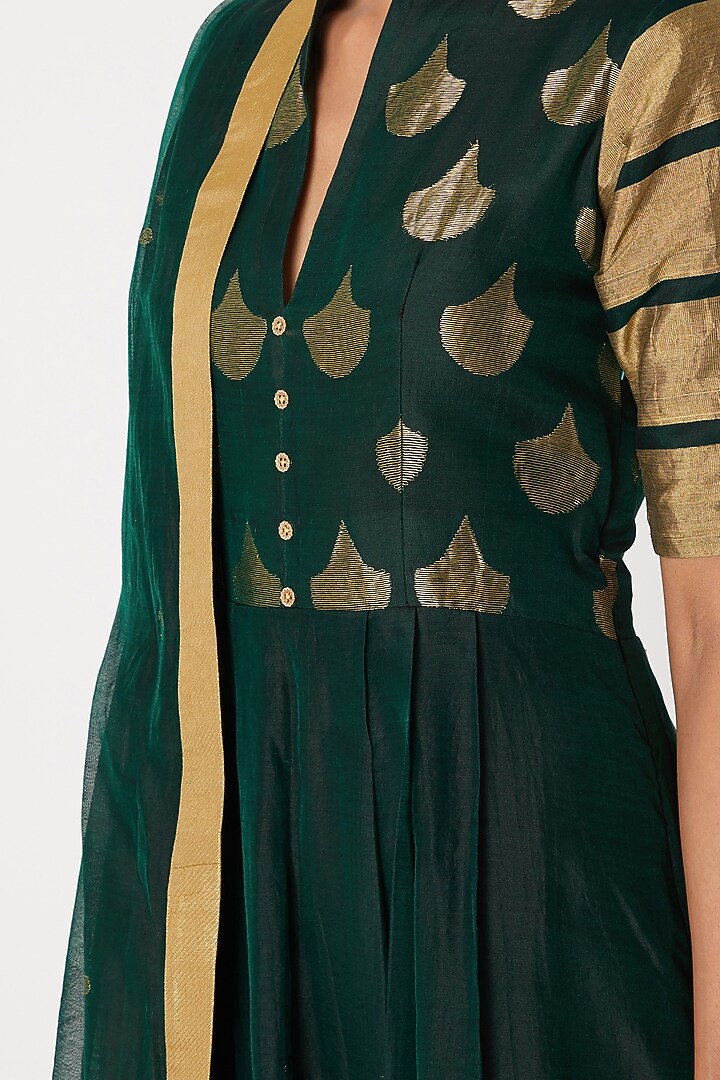 Emerald Green Handwoven Tunic Dress With Dupatta by Sourabh Kant Shrivastava at Pernia's Pop Up Shop