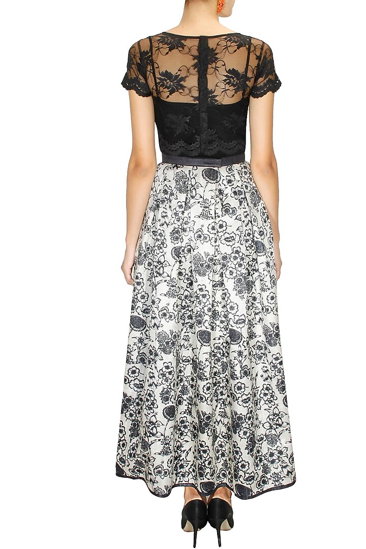 Black chantilly lace crop top available only at Pernia's Pop-Up Shop.