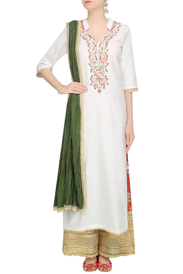White floral embroidered straight kurta set with floral broad pants available only at Pernia's Pop Up Shop.