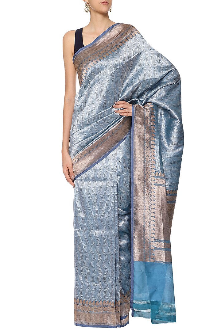 Midnight blue handwoven banarsi saree set available only at Pernia's Pop Up Shop.