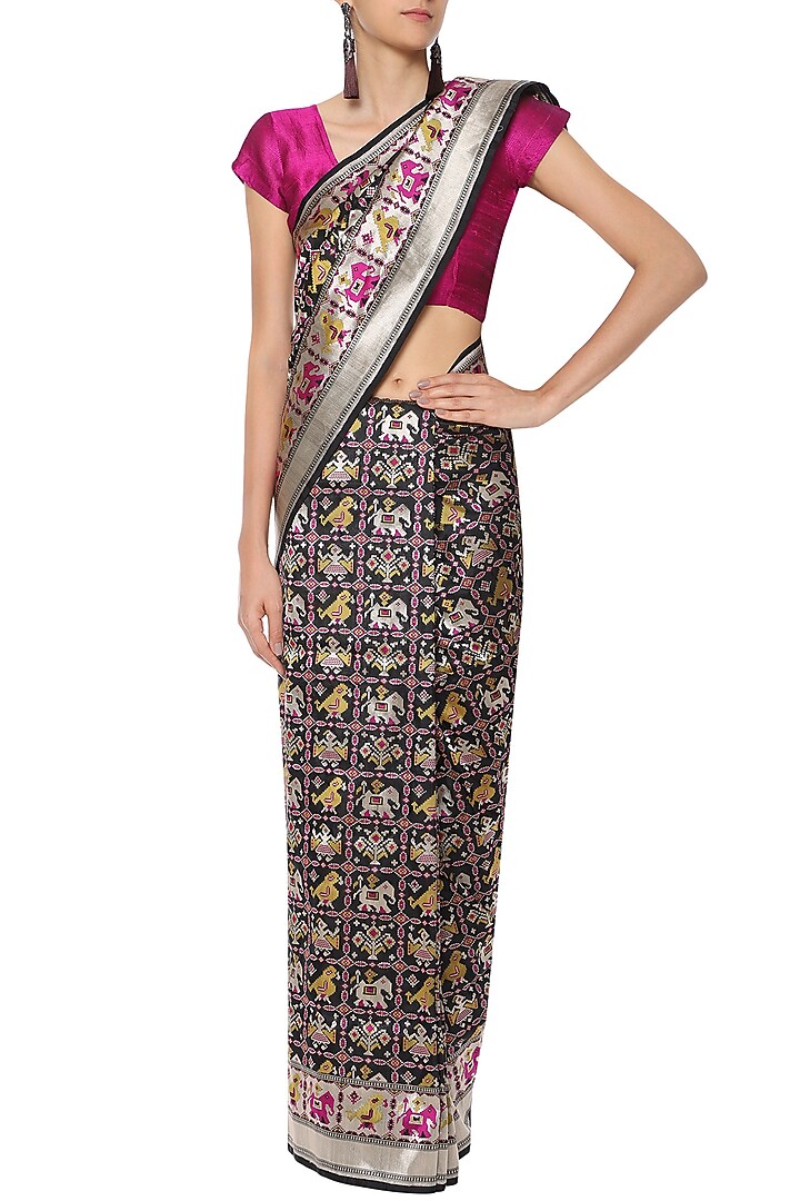 Black handwoven banarsi cutwork saree set available only at Pernia's Pop Up Shop.