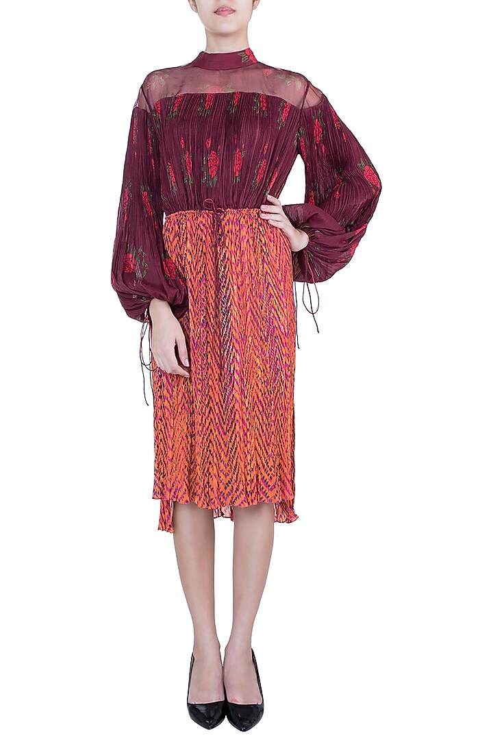 Burgundy Dual Print Leheriya Vacation Dress With Belt by Saaksha & Kinni at Pernia's Pop Up Shop
