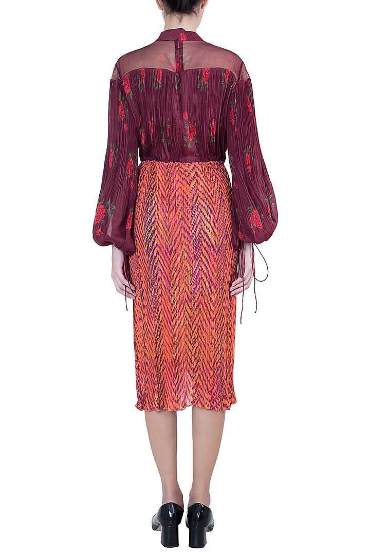 Burgundy Dual Print Leheriya Vacation Dress With Belt by Saaksha & Kinni at Pernia's Pop Up Shop