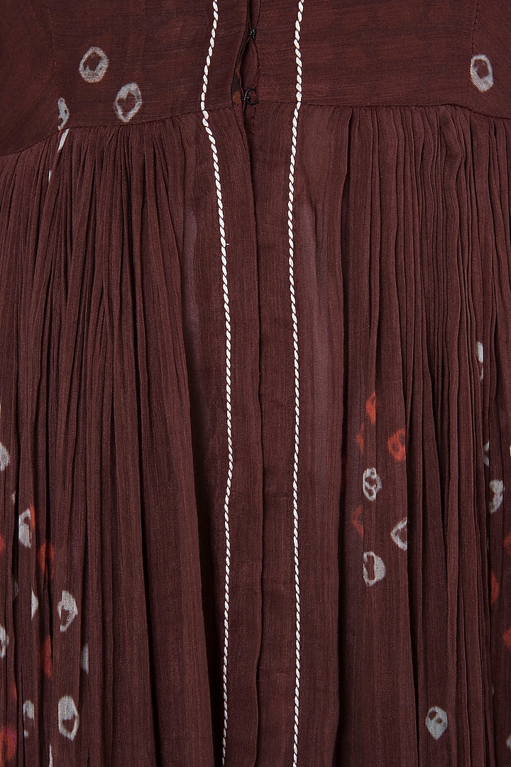 Brown bandhani print kurta available only at Pernia's Pop Up Shop.