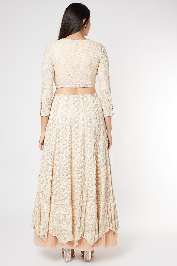 Rose Pink Lucknowi Scalloped Wedding Lehenga Set by Sole Affair at Pernia's Pop Up Shop