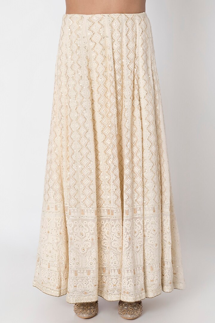 Ivory Lucknowi Embroidered Wedding Lehenga Set by Sole Affair at Pernia's Pop Up Shop
