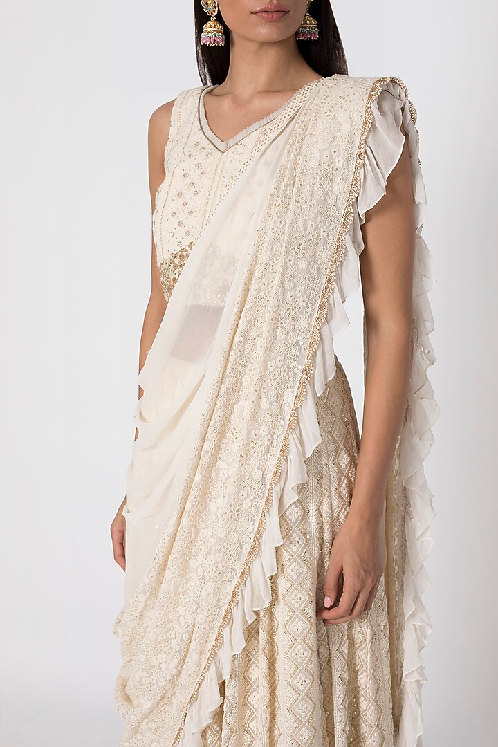 Ivory Lucknowi Embroidered Wedding Lehenga Set by Sole Affair at Pernia's Pop Up Shop