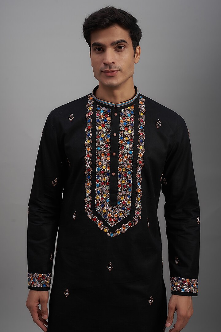 Black Silk Cotton Embroidered Kurta Set by SUHAIL HAFEEZ at Pernia's Pop Up Shop