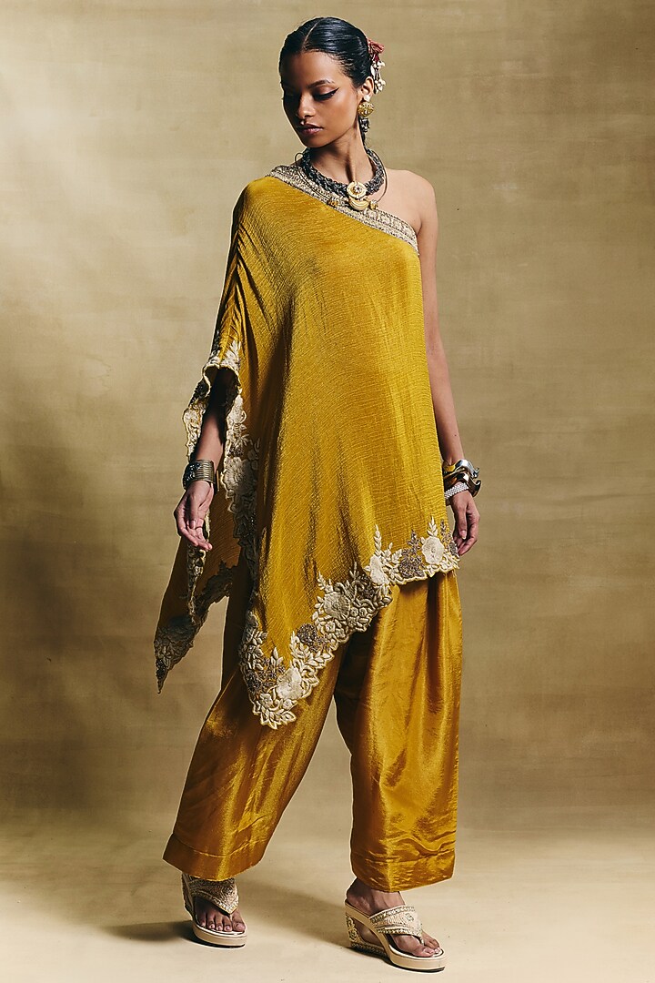 Mustard Crepe Tissue Farshi Salwar Set by Sonam Luthria at Pernia's Pop Up Shop