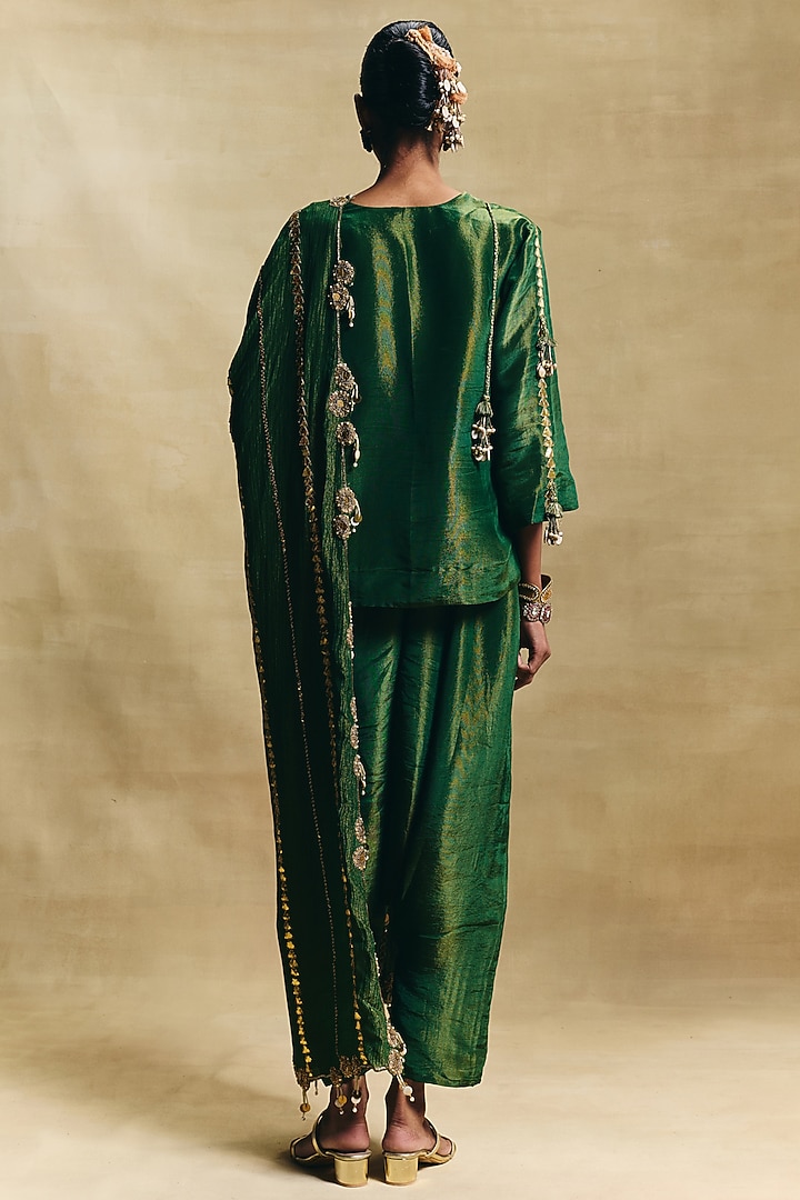 Green Crepe Tissue Low-Crotch Pant Set by Sonam Luthria at Pernia's Pop Up Shop