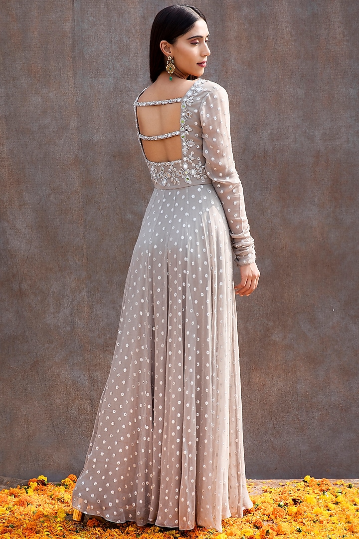 Light Grey Embroidered Panelled Wedding Anarkali Set by Silky Bindra at Pernia's Pop Up Shop