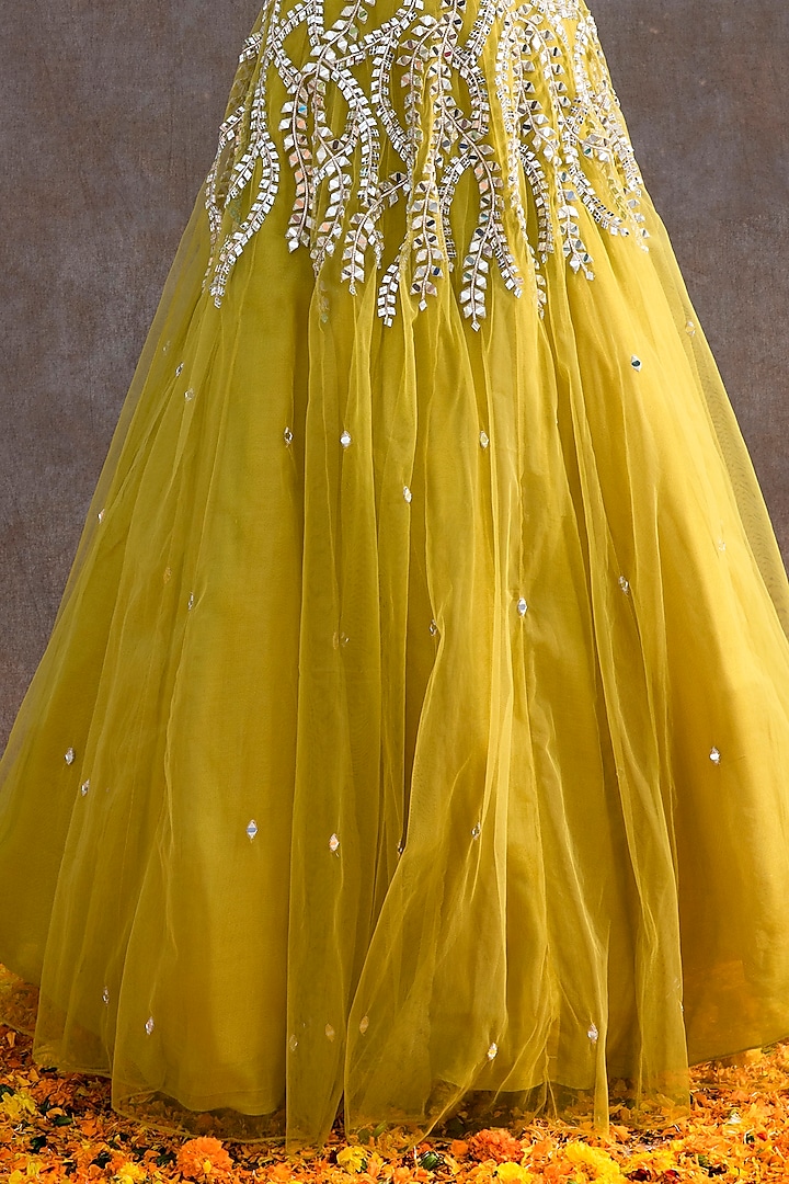 Fluorescent Lime Embroidered Wedding Lehenga Set by Silky Bindra at Pernia's Pop Up Shop