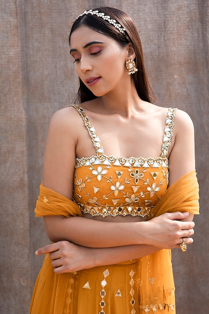 Spectra Yellow Embroidered High-Waisted Wedding Lehenga Set by Silky Bindra at Pernia's Pop Up Shop