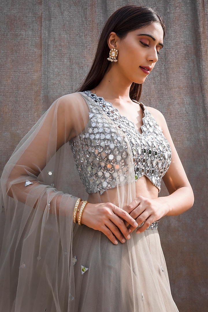 Light Grey Embroidered High-Waisted Wedding Lehenga Set by Silky Bindra at Pernia's Pop Up Shop