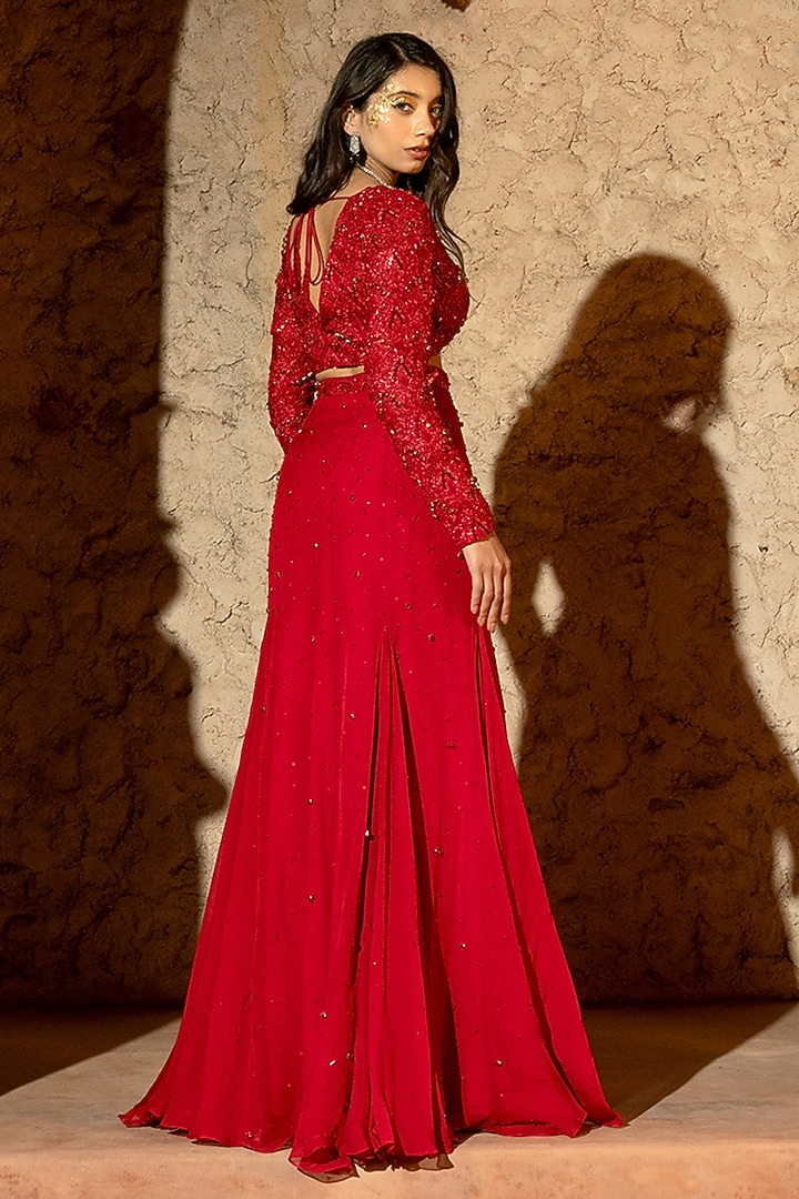 Red Organza & Shantoon Paneled Skirt Set by Silky Bindra at Pernia's Pop Up Shop