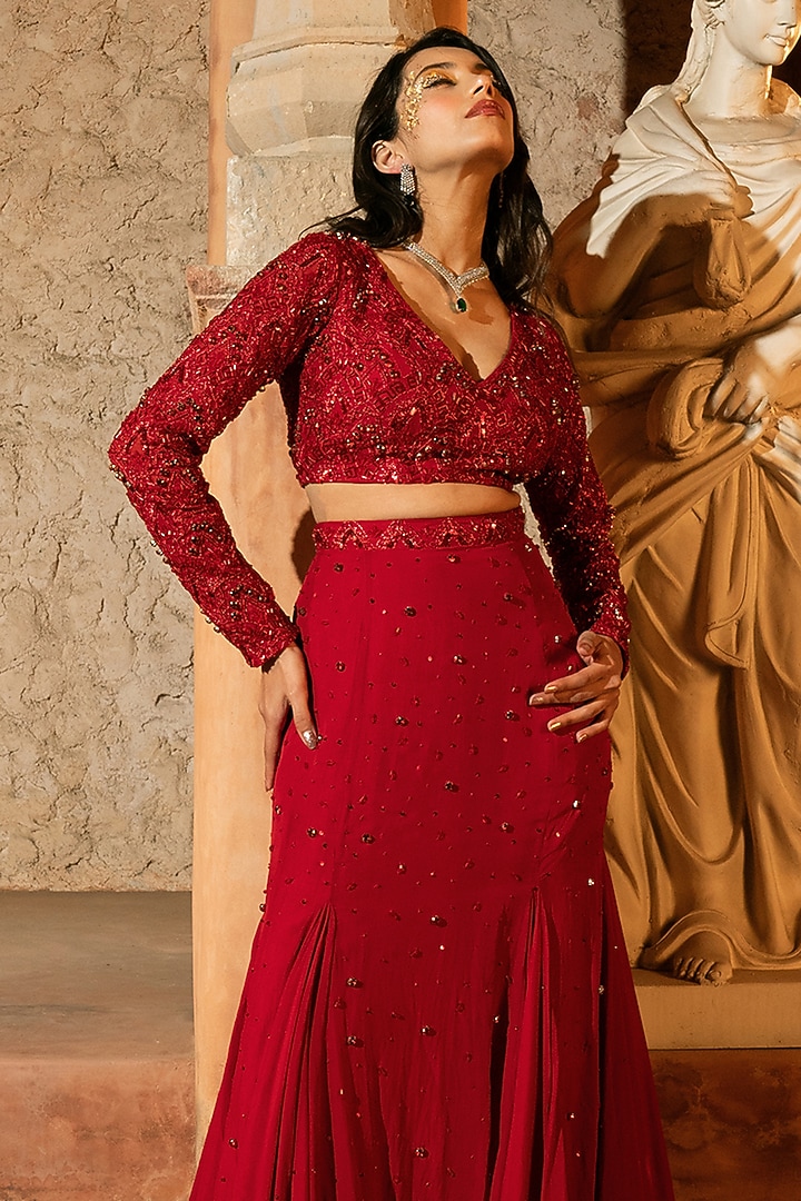 Red Organza & Shantoon Paneled Skirt Set by Silky Bindra at Pernia's Pop Up Shop