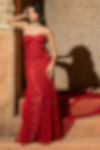 Red Soft Net & Shantoon Embroidered Corset Wedding Gown by Silky Bindra at Pernia's Pop Up Shop