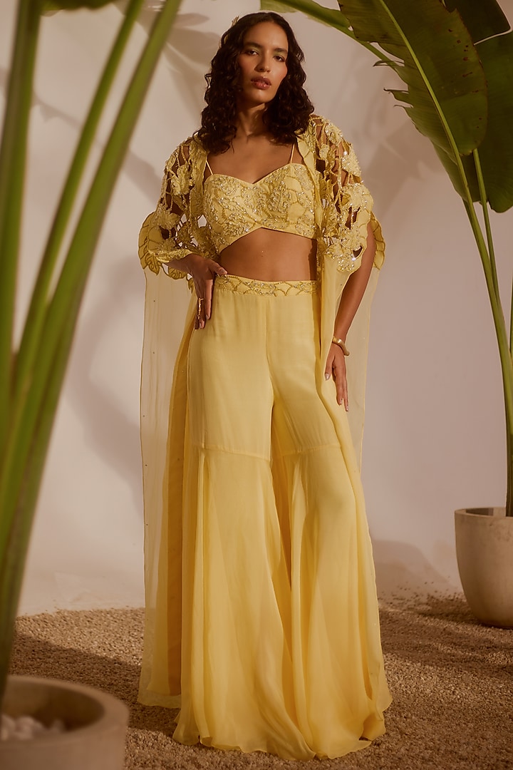 Butter Yellow Shantoon & Organza Embroidered Cape Set by Silky Bindra at Pernia's Pop Up Shop