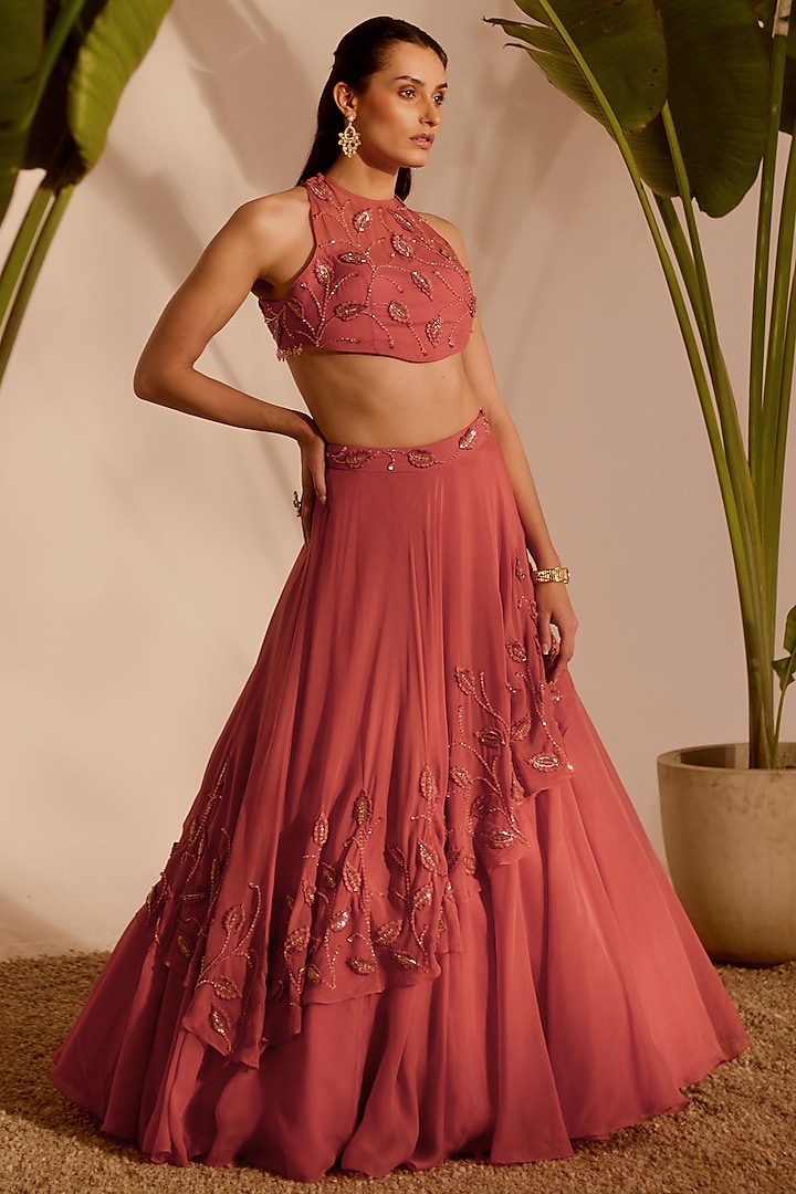 Dusty Pink Shantoon & Organza Draped Wedding Lehenga Set by Silky Bindra at Pernia's Pop Up Shop