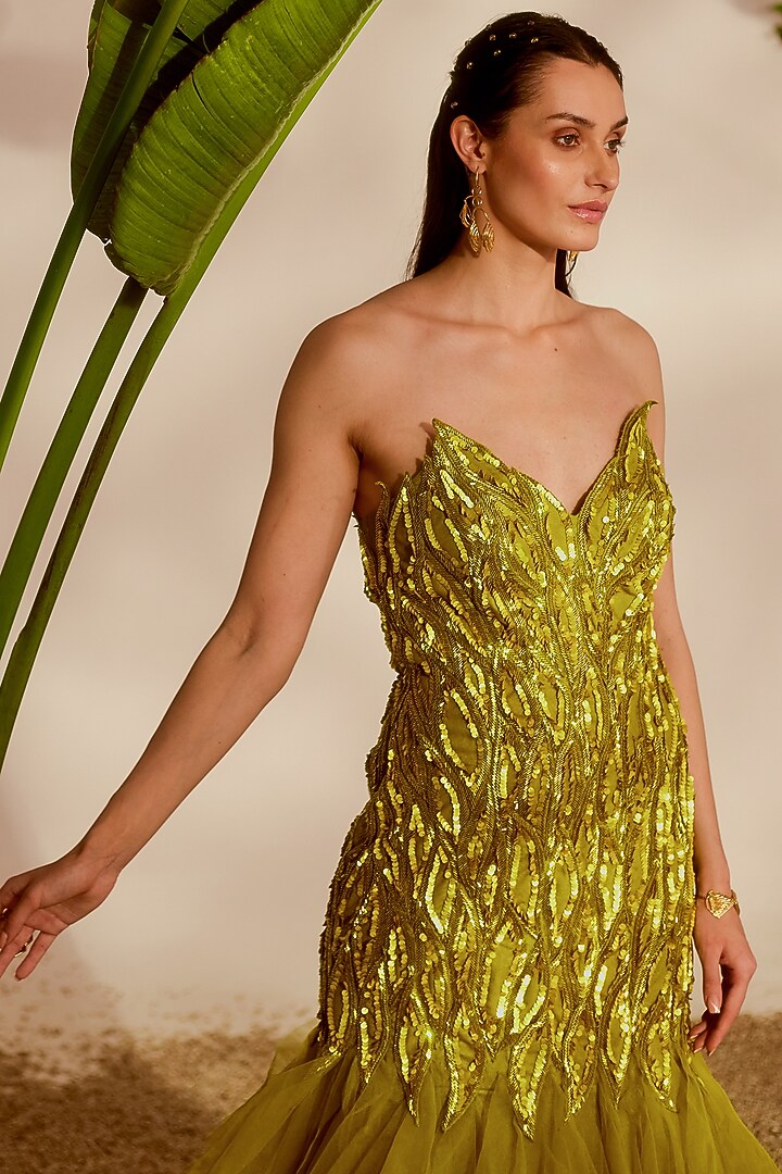 Green Net & Shantoon Applique Embroidered Mermaid Wedding Gown by Silky Bindra at Pernia's Pop Up Shop