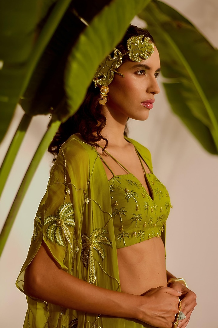 Green Shantoon & Organza Embroidered Cape Set by Silky Bindra at Pernia's Pop Up Shop
