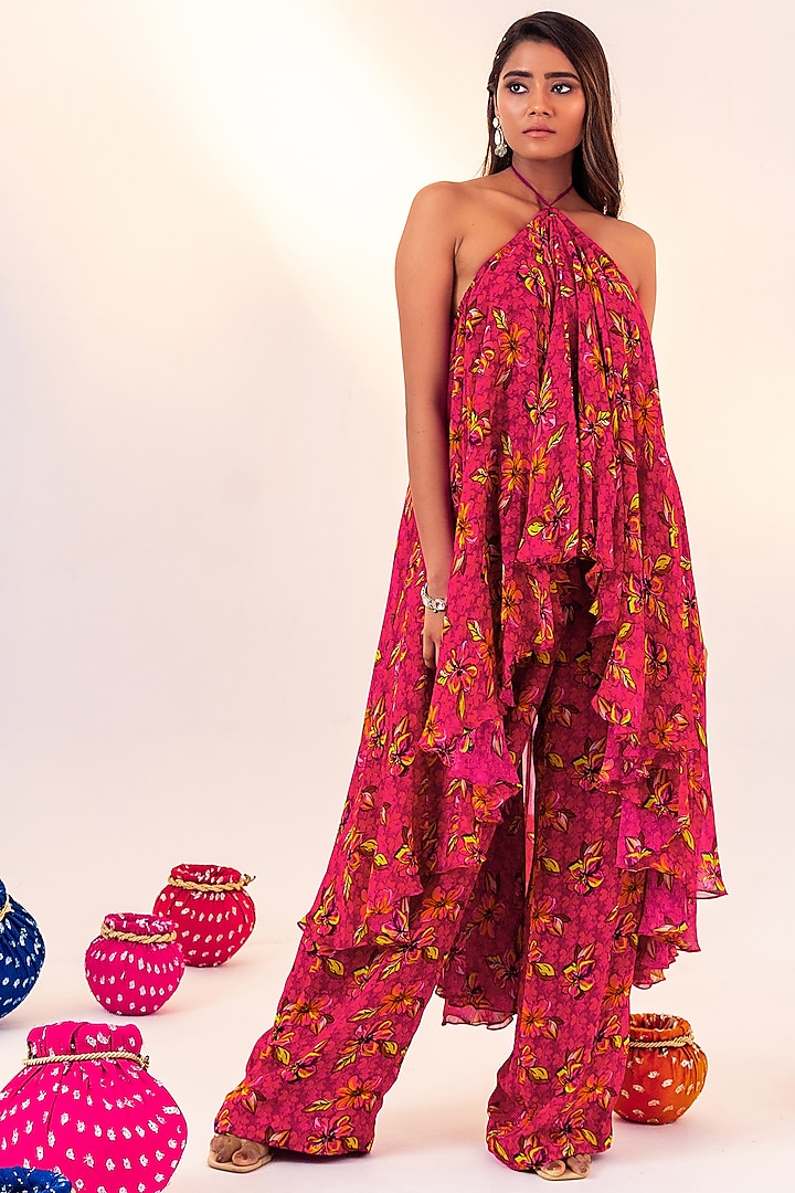 Pink Georgette & Shantoon Printed Co-Ord Set by Silky Bindra at Pernia's Pop Up Shop