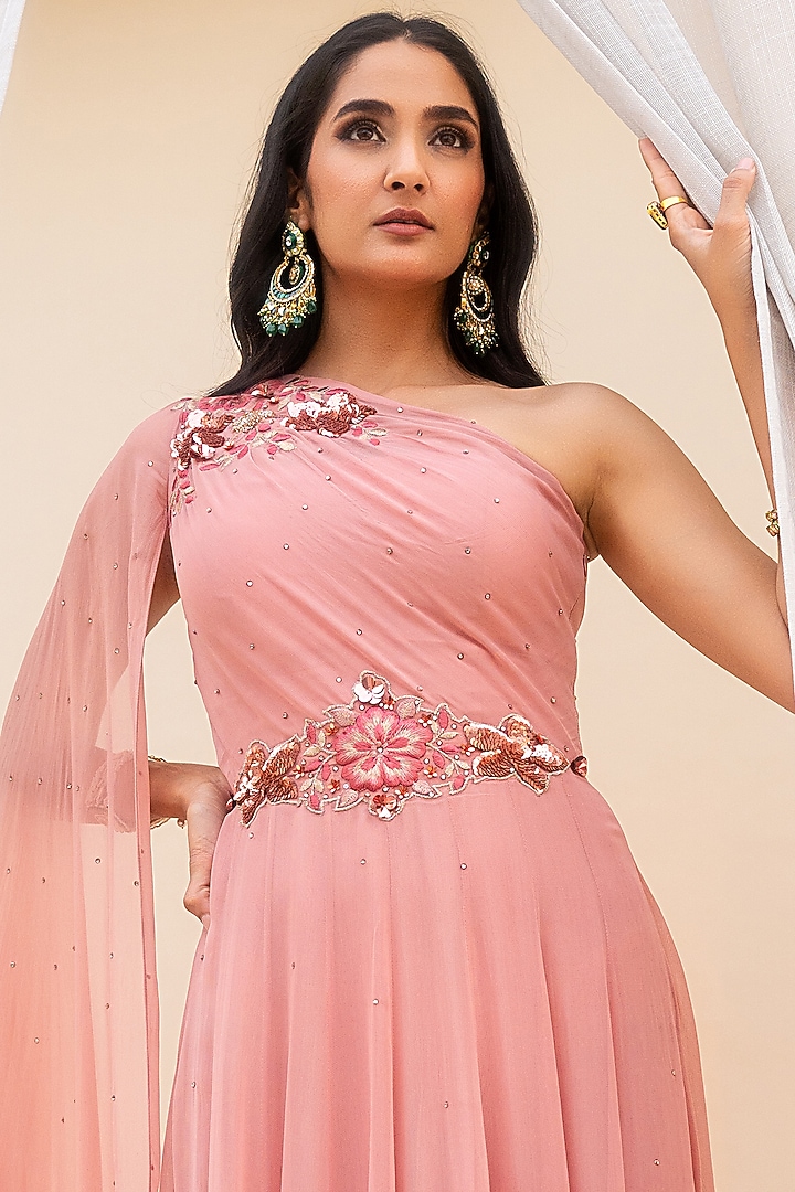 Light Coral Pink Ombre One-Shoulder Gown by Silky Bindra at Pernia's Pop Up  Shop 2026