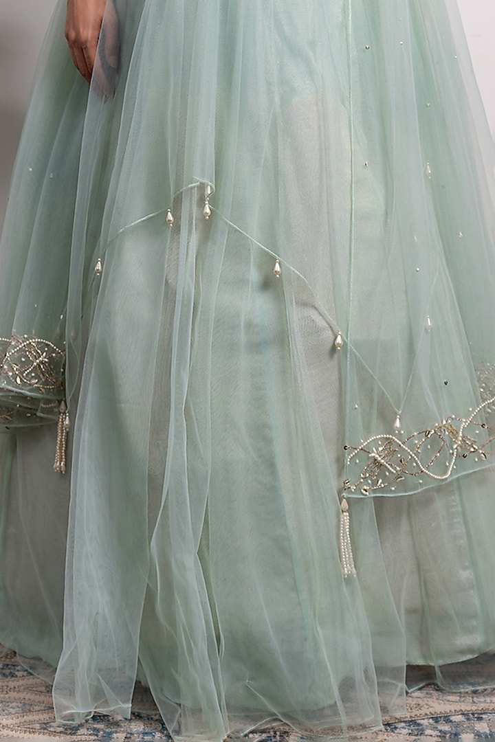 Mint Net & Shantoon Wedding Lehenga Set by Silky Bindra at Pernia's Pop Up Shop
