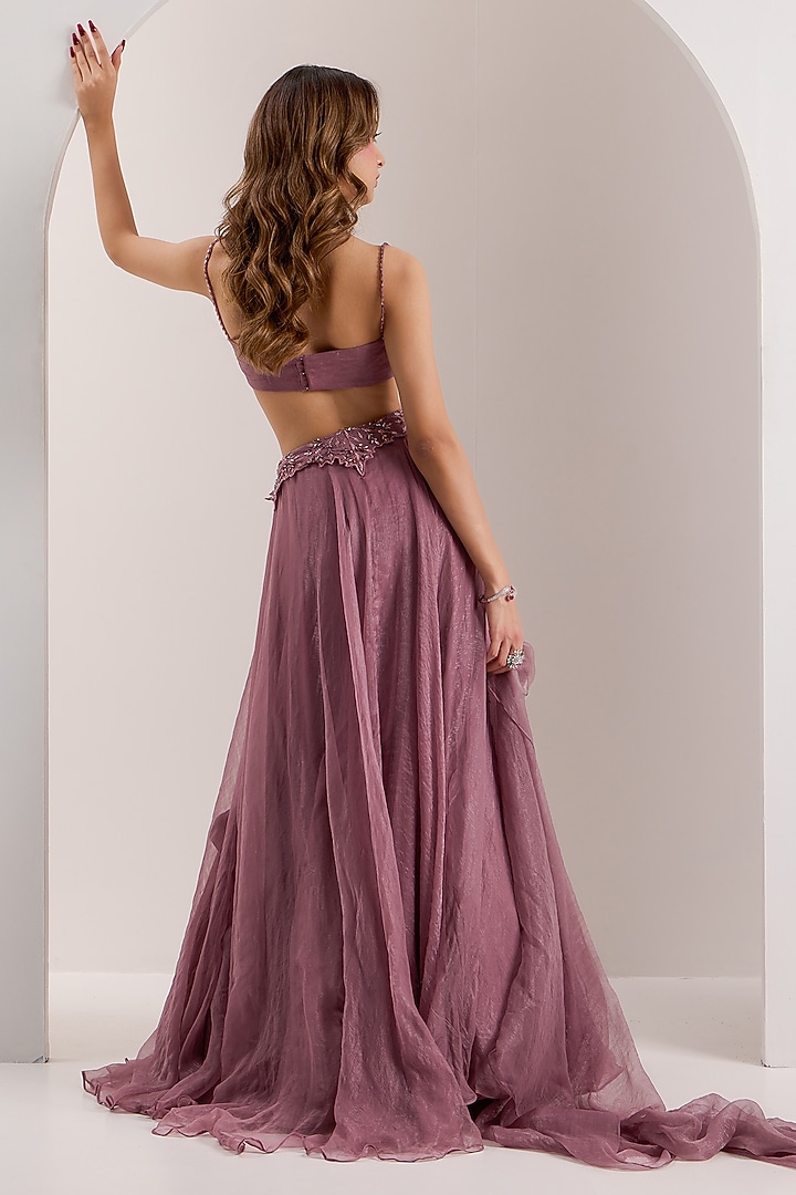 Mauve Shimmer Chiffon Embroidered Wedding Lehenga Set by Silky Bindra at Pernia's Pop Up Shop