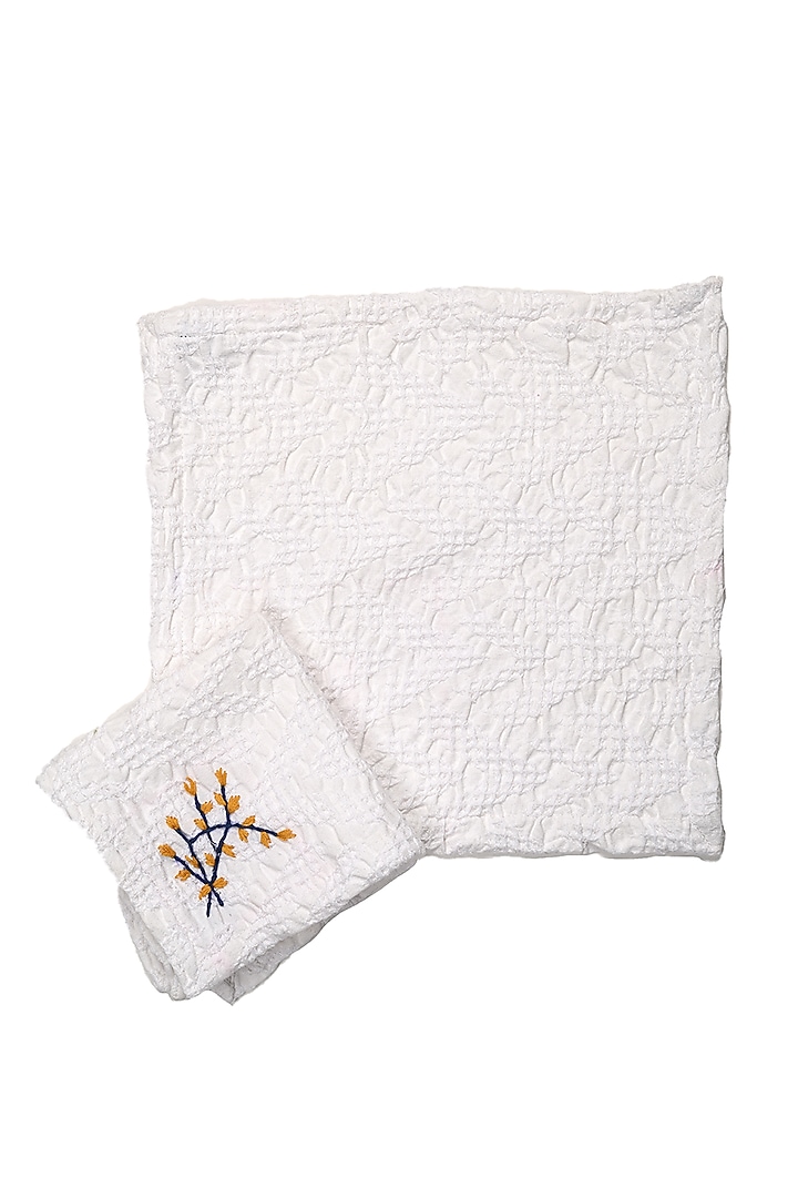 White Cotton Hand Embroidered Napkins (Set of 4) by Solasta at Pernia's Pop Up Shop