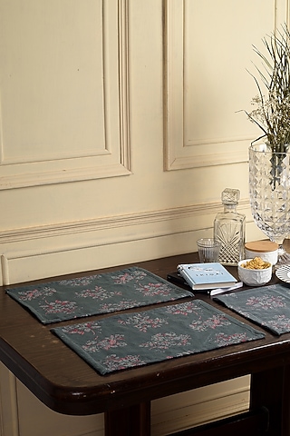 Green Cotton Floral Reversible Placemats (Set of 6) by Solasta