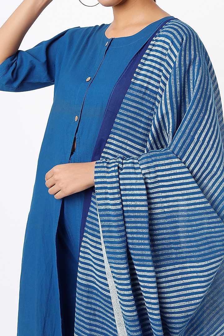 Indigo Kurta Set With Hand Block Printed Dupatta by BANANA Labs at Pernia's Pop Up Shop