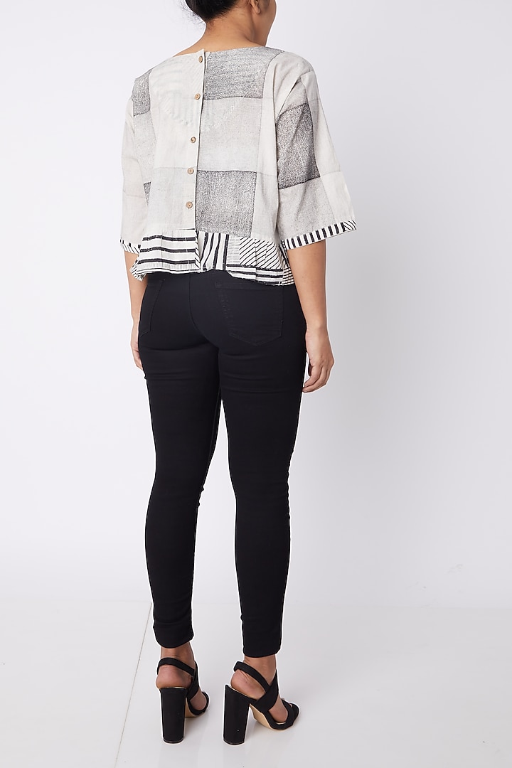 White & Black Printed Crop Top by Silk Waves at Pernia's Pop Up Shop