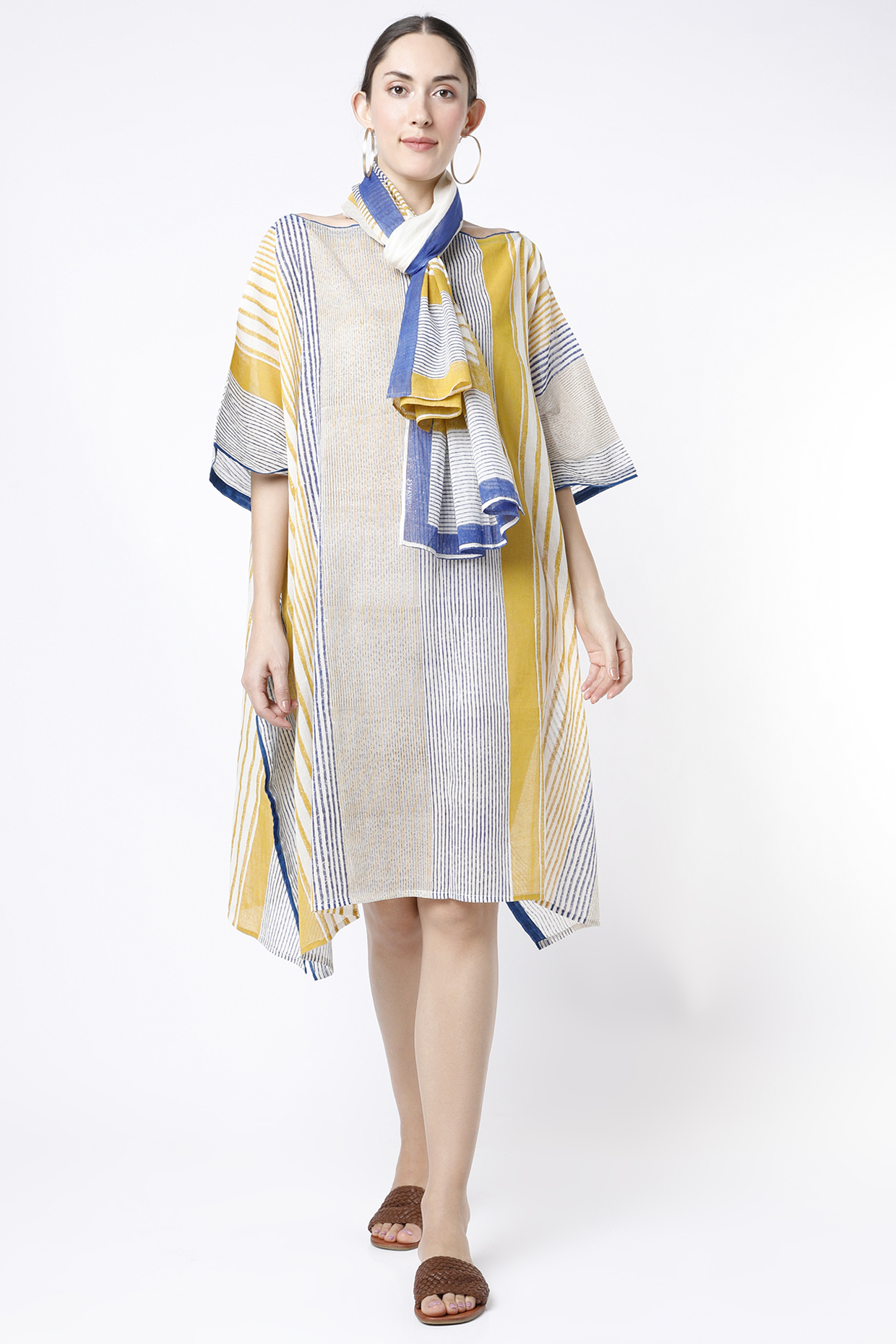 White Cotton Hand Block Printed Kaftan by BANANA Labs at Pernia's Pop Up Shop
