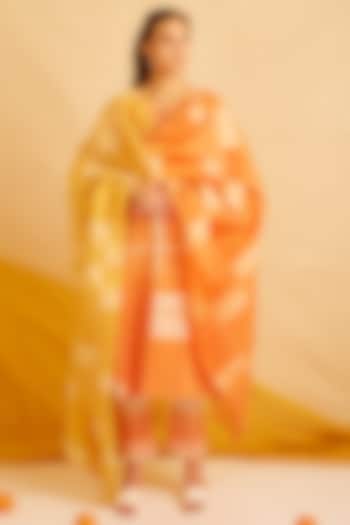Orange & White Cotton Printed Kurta Set by BANANA Labs