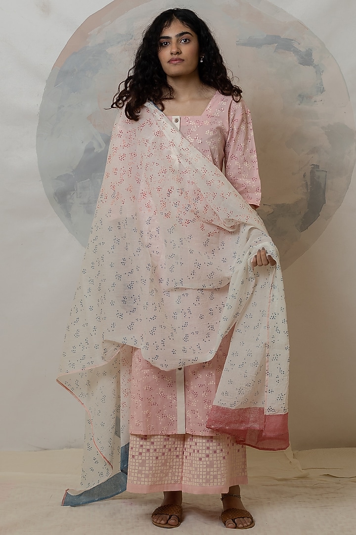 Pink Pure Cotton Kurta Set by BANANA Labs at Pernia's Pop Up Shop