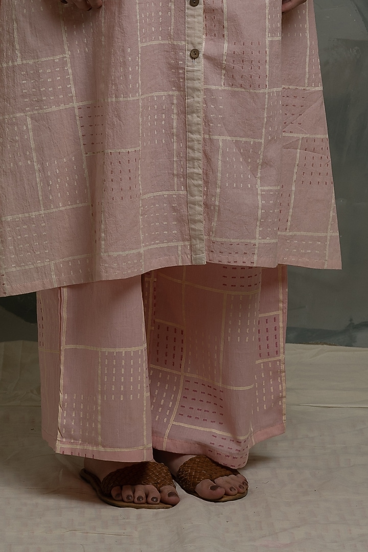 Pink Printed Kurta Set In Pure Cotton by BANANA Labs at Pernia's Pop Up Shop