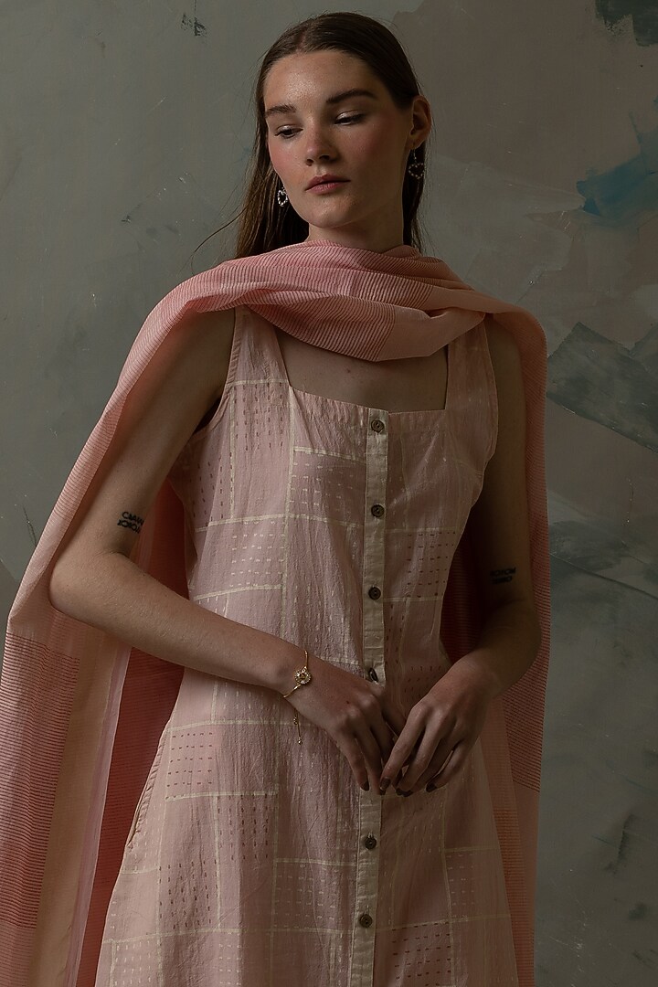 Pink Printed Kurta Set In Pure Cotton by BANANA Labs at Pernia's Pop Up Shop
