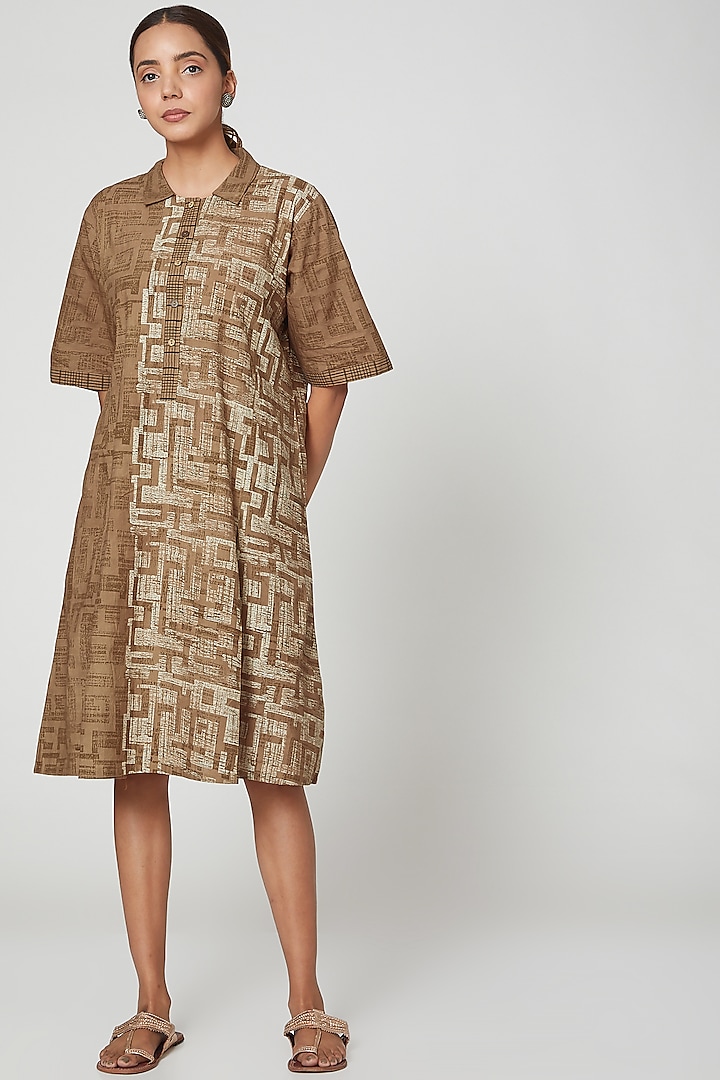 Brown Printed Midi Dress by BANANA Labs