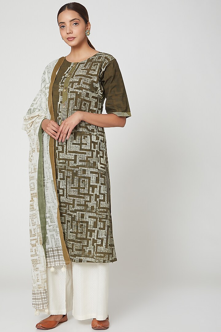Olive Green & White Printed Kurta Set by BANANA Labs at Pernia's Pop Up Shop