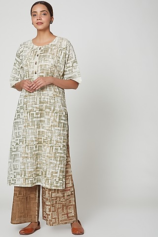 White & Brown Printed Kurta Set by BANANA Labs