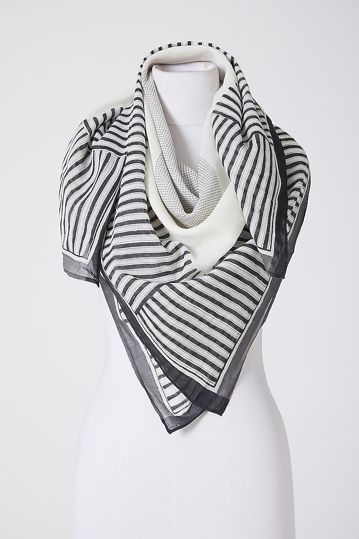 White & Black Printed Scarf by BANANA Labs