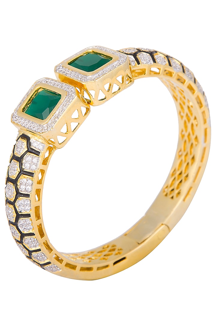 Gold plated green openable bangle by Shillpa Purii