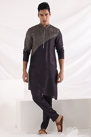 Charcoal Black Bam Silk Embroidered kurta Set by Smriti By Anju Agarwal Men