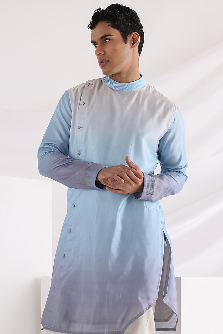 Blue Ombre Silk Kurta Set by Smriti By Anju Agarwal Men at Pernia's Pop Up Shop