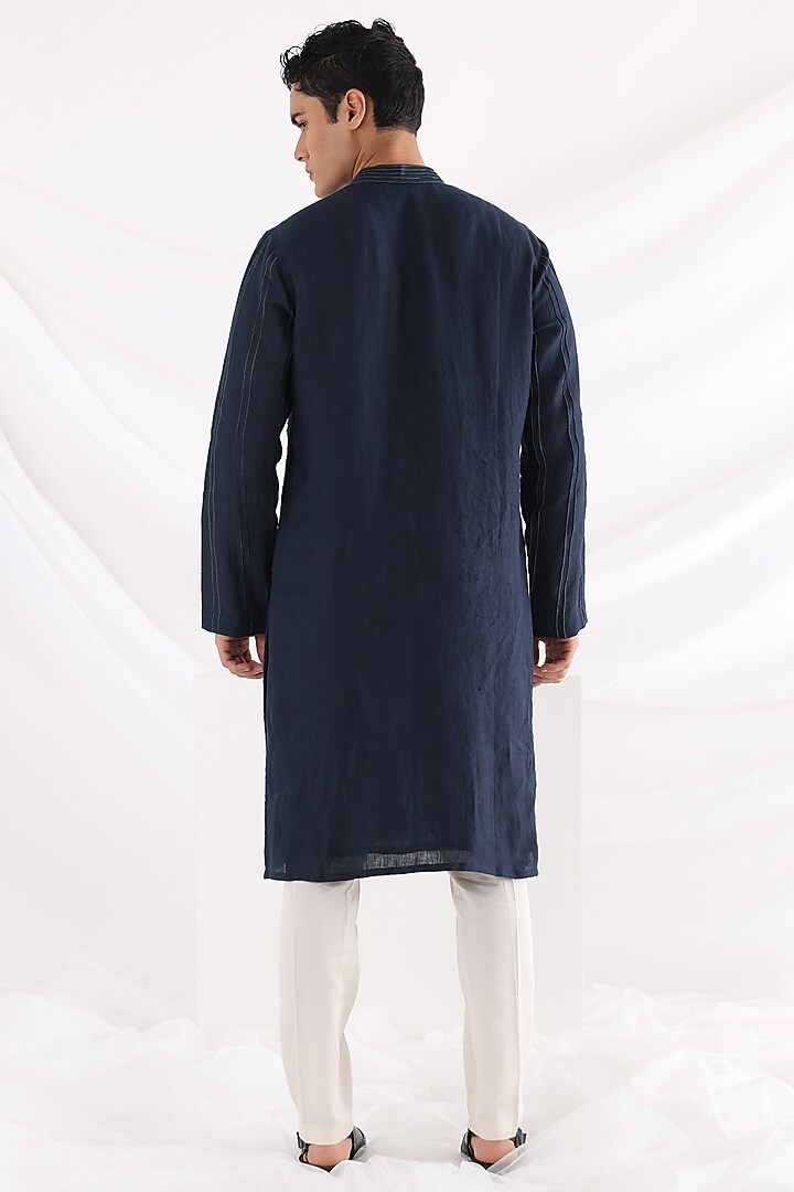 Navy Bam Silk Kurta Set by Smriti By Anju Agarwal Men at Pernia's Pop Up Shop
